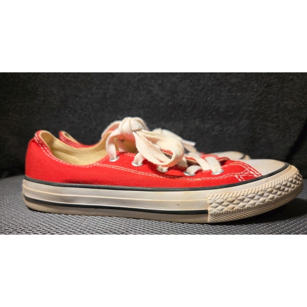 Converse Chuck Taylor All Star 3J236 Red Canvas Low Top Shoes Youth Size 2 - Picture 4 of 9
